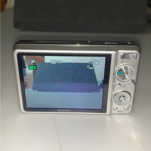 Sony Cyber-shot DSC-W290 12.1 MP Digital Camera with 5x Optical Zoom and Super S - Picture 9 of 11